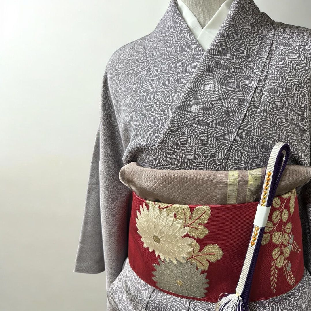 無形文化財花鳥文 赤い漆器 花彫刻瓶 無形文化財花鳥文 赤い 無形文化