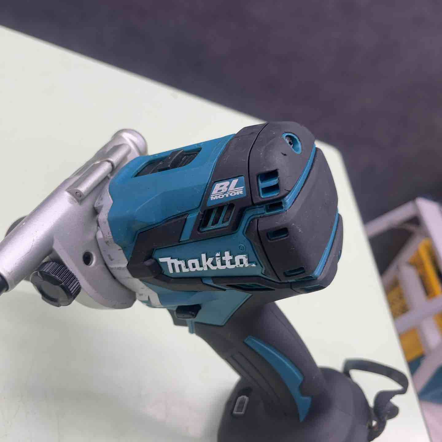 電動工具・エア工具 ☆マキタ(makita) コードレス振動ドリルドライバー