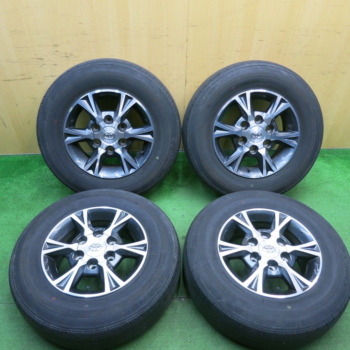 キレイ 21年 トヨタ 200系 ハイエース 純正 OP 195|80R15 107|105N ブリヂストン エコピア RD613 15インチ PCD139.7|6H 5051606AKノ
