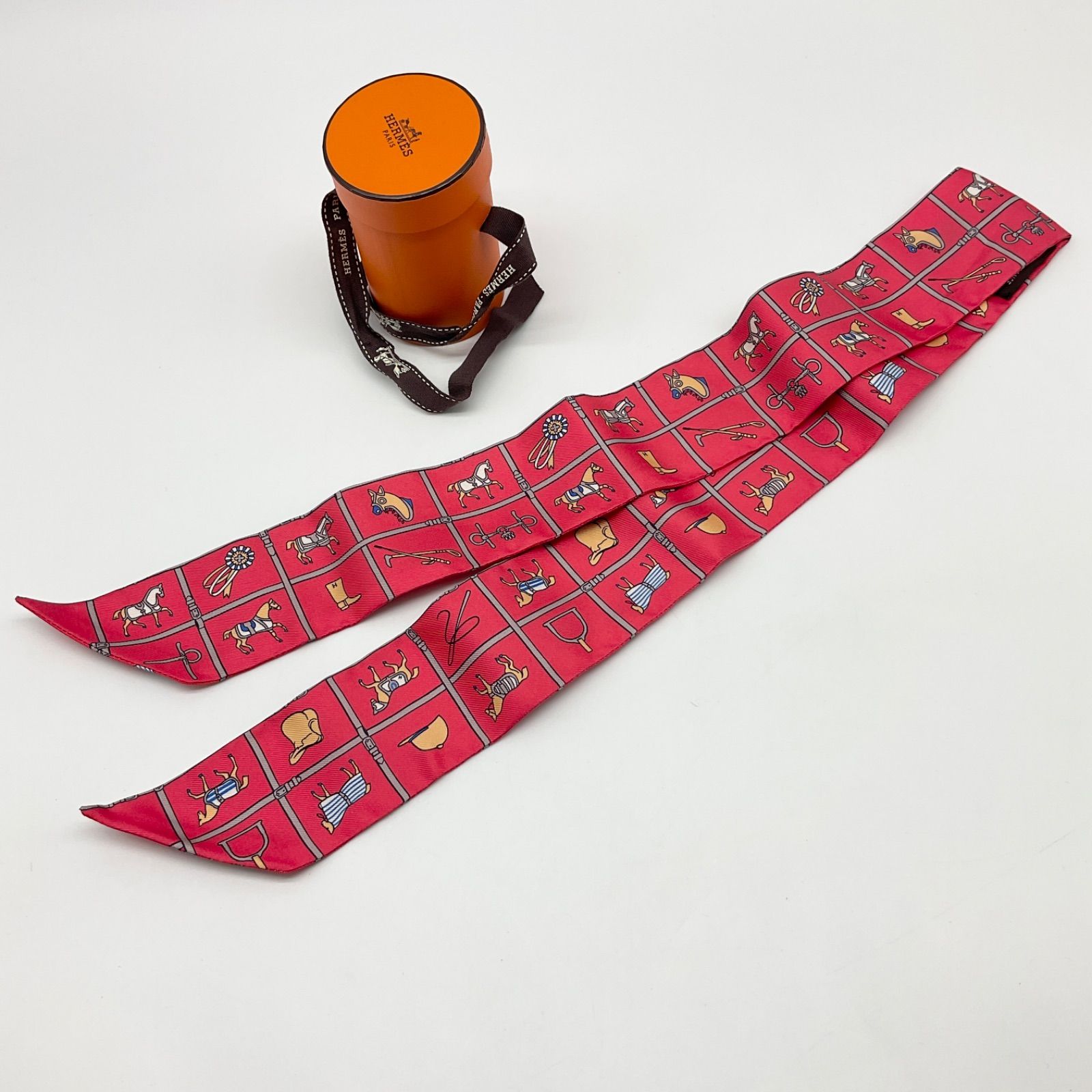 エルメスHERMES ツイリーCouvertures Nouvelles 馬着柄 エルメス ツイリー Couvertures Nouvelles 馬着 スカーフ シルク