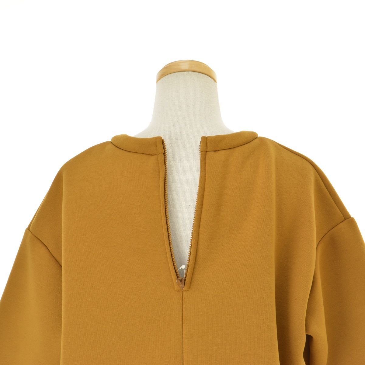 美品 22SS Lisiere リジエール アパルトモン Ponte Pullover ポンチプルオーバー 半袖 カットソー 22070560107910 キャメル レディース 古着 中古 美品 22SS Lisiere リジエール アパルトモン Ponte Pullover