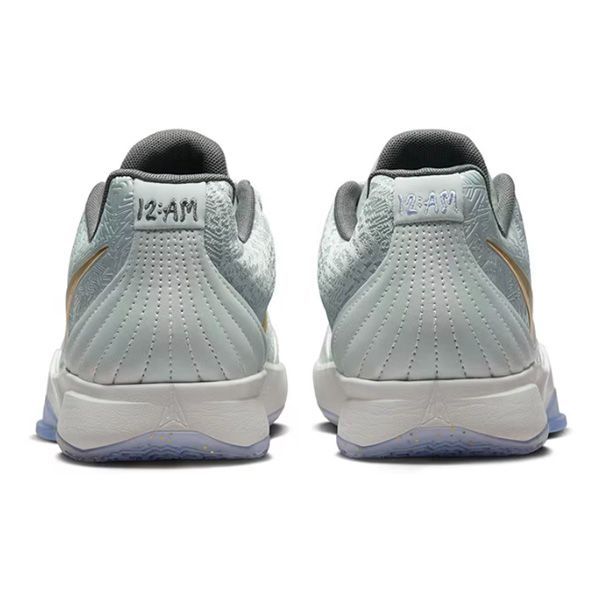 NIKE ナイキ ジャ2 クリスマス PE EP ライトシルバ-/メタリック