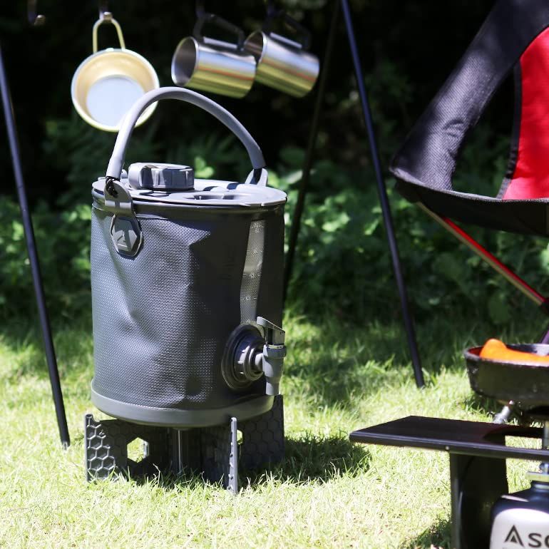 - Bucket
