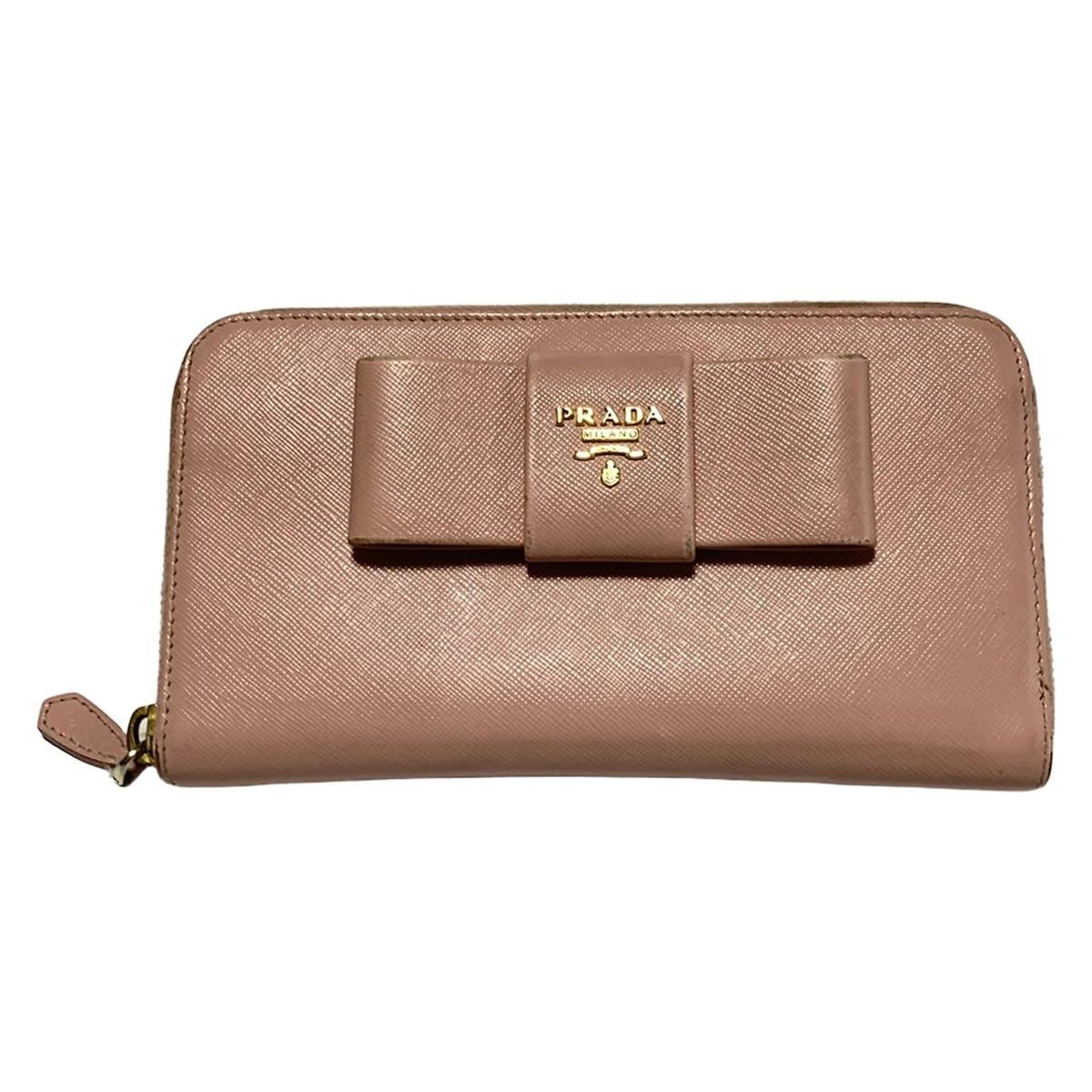 PRADA プラダ 長財布 - 1M0506 ライトピンク リボン|ラウンドファスナー レザー