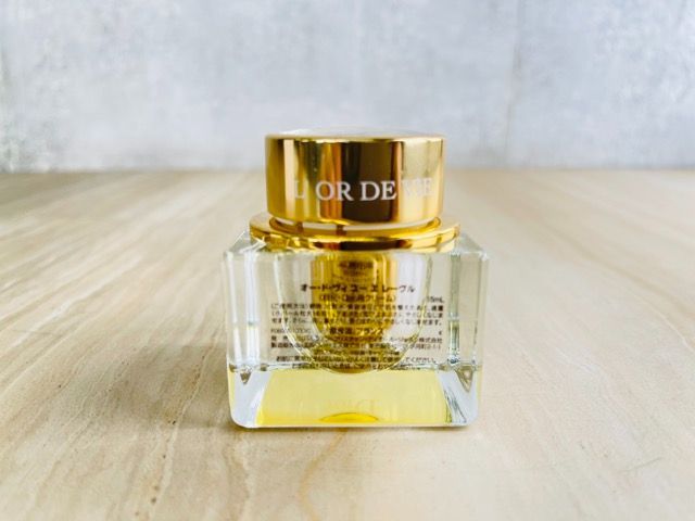 Dior オー・ド・ヴィ ユー エ レーヴル　目元 口元用クリーム　15ml Christian Dior クリスチャンディオール フランス  /53427