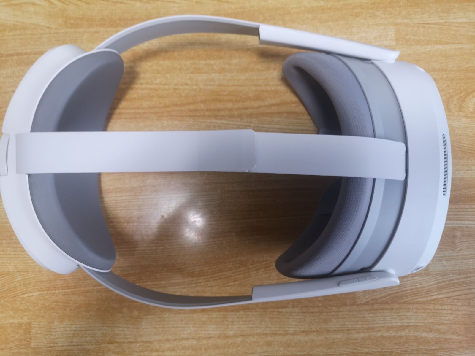 PICO4256GBモデル　VRヘッドセット　新品未使用・未開封 新型VRヘッドセット「PICO 4」価格は税込49,000円から 本日予約開始