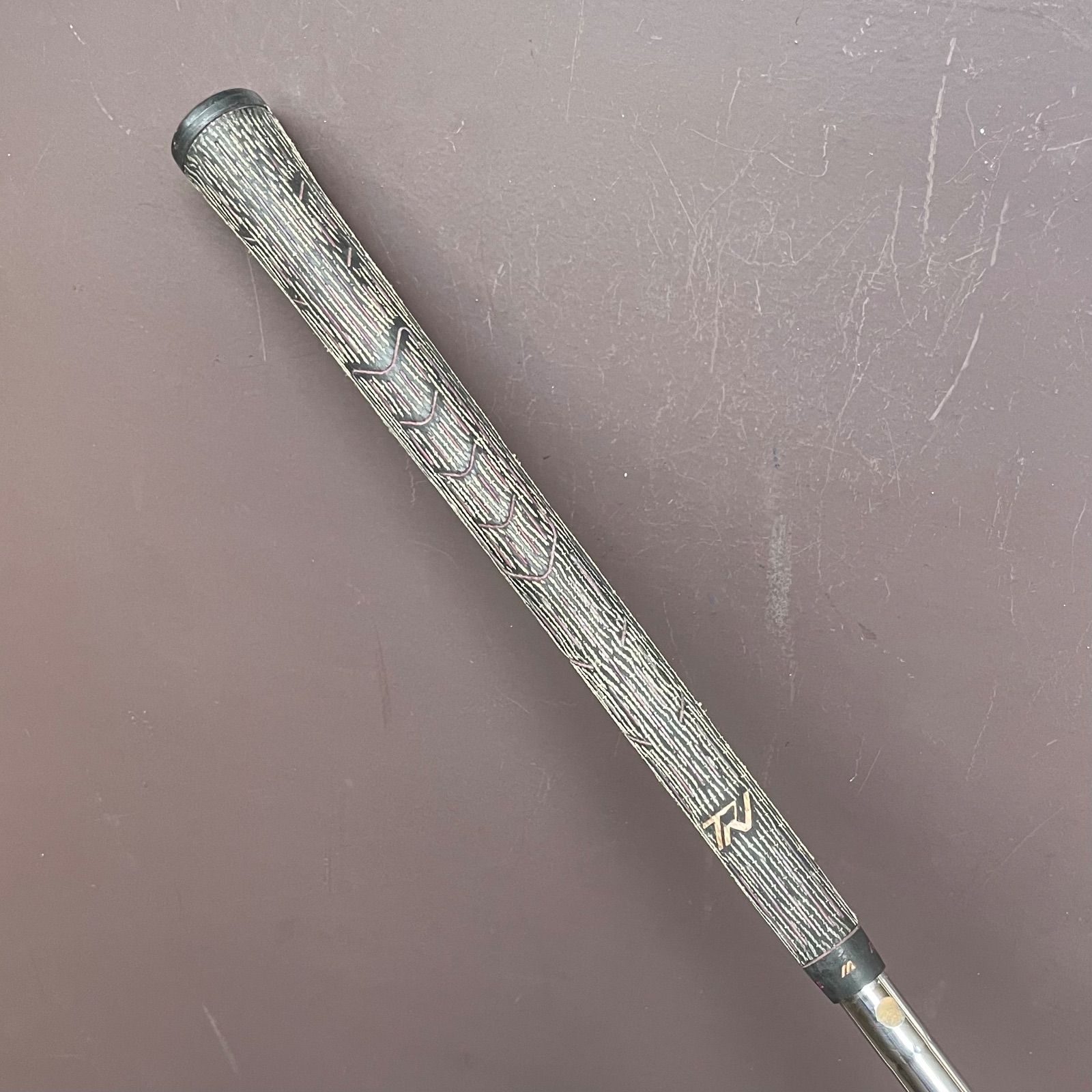 DG-R400フレックス 操作性の良いかっこいいアイアンです