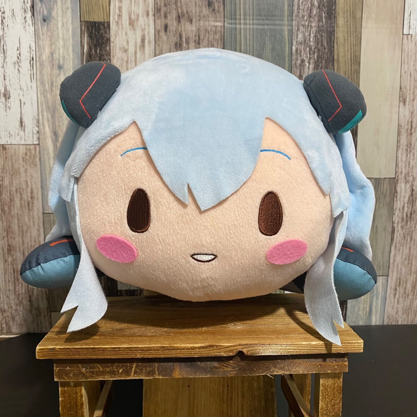 エヴァンゲリオン　綾波レイ　寝そべり　ぬいぐるみ　プラグスーツ　メガジャンボ Amazon.co.jp: セガ エヴァンゲリオン シリーズ メガジャンボ