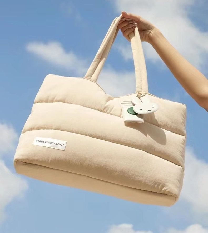 海外限定 スターバックス ミッフィー miffy トートバッグ 大容量