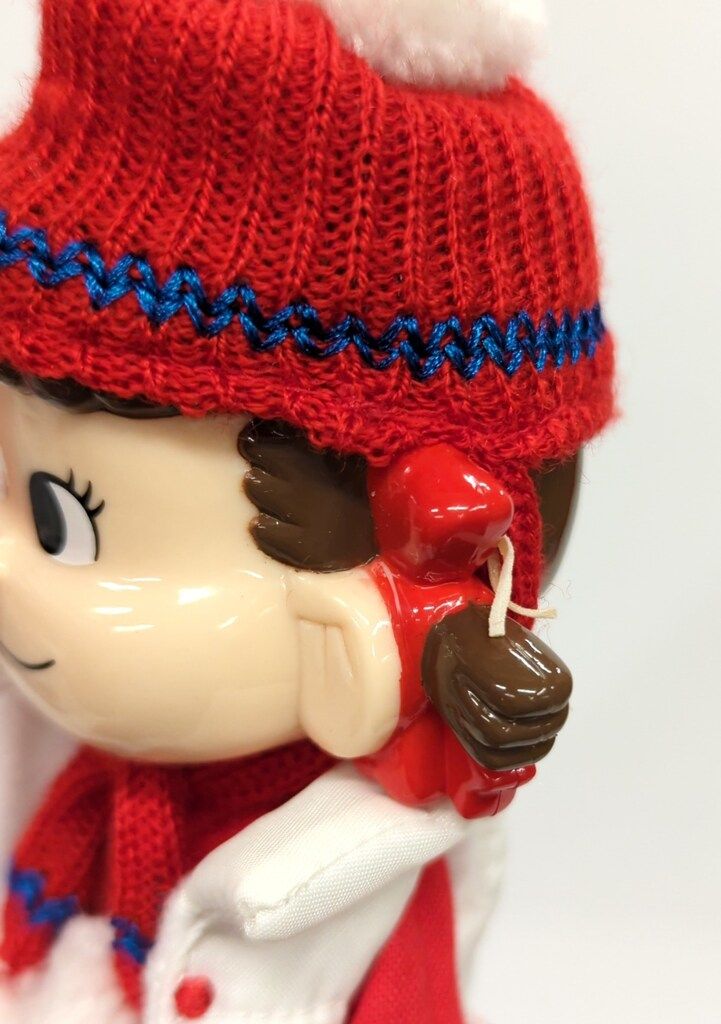 不二家 ペコちゃん ポコちゃん 雪遊び人形セット 特別版 - メルカリ