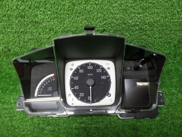ホンダ JH4 N-WGN スピードメーター 32432KM 78100-TKR-N5R 231017023