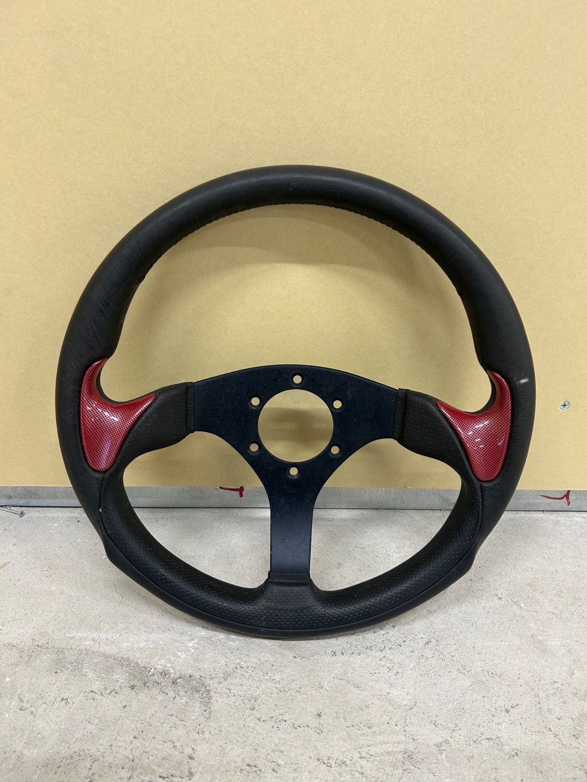 ステアリング レッド 35cm未使用 USDM JDM シビック ZN8 ZN6