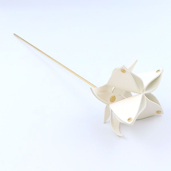 ルイヴィトン　LOUIS VUITTON オリガミフラワー(中古) LOUIS VUITTON - ルイ ヴィトン Origami Flowers by Atelier Oï