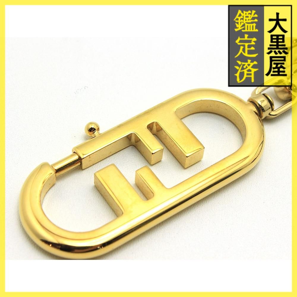 フェンディ ストラップユーオーロックフリル