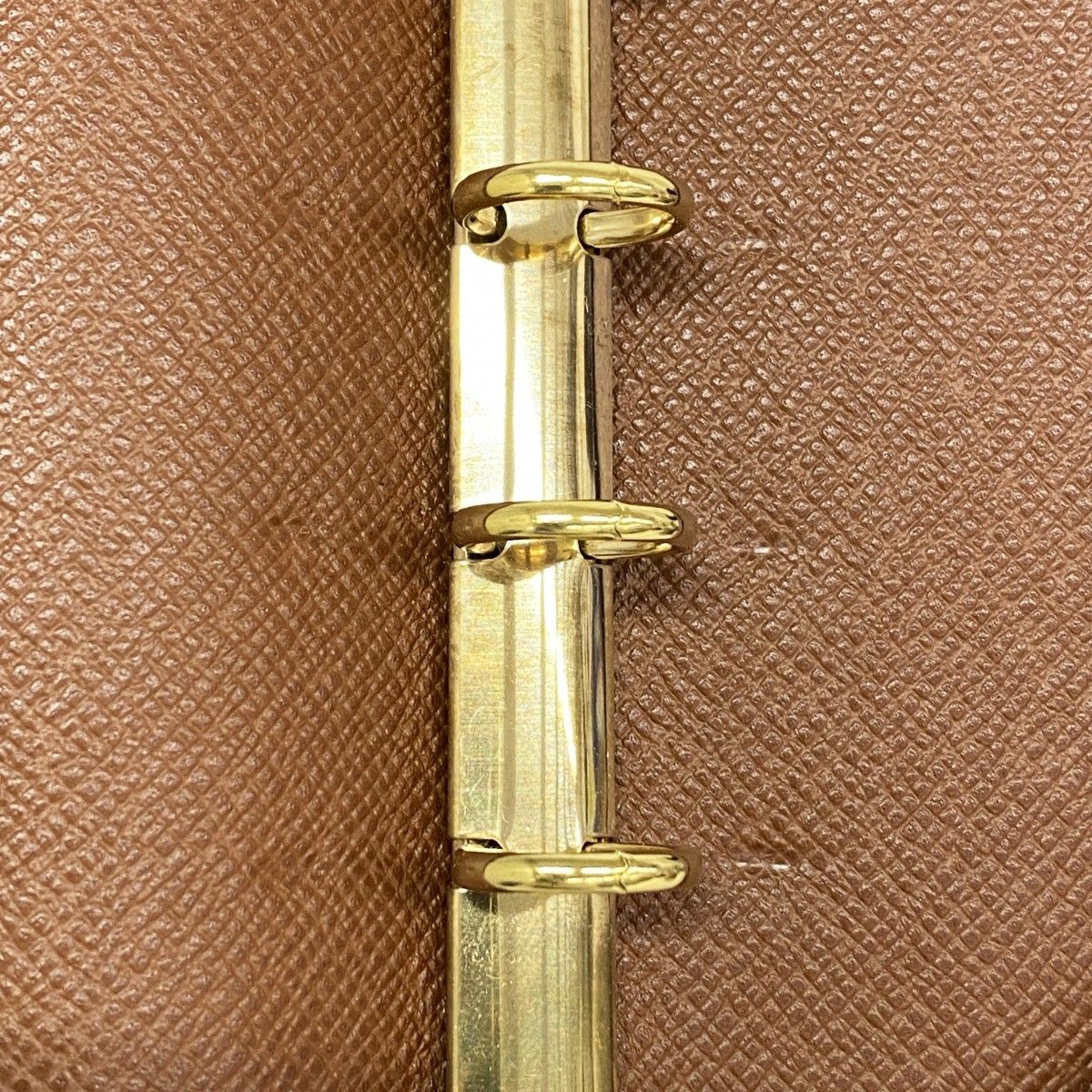 ルイヴィトン 手帳カバー