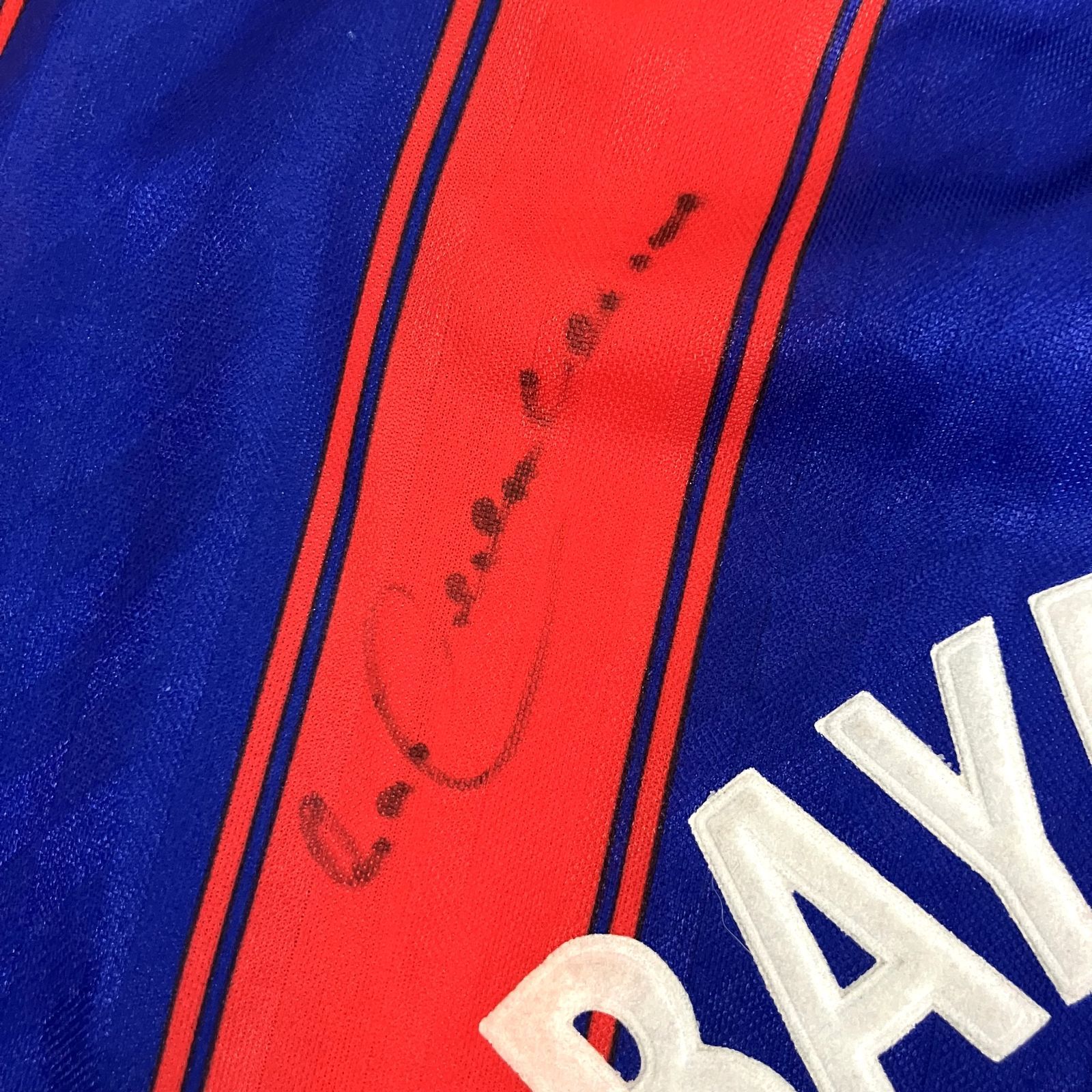 クリンスマン　直筆サイン クリンスマン 直筆サイン入り 】 90s バイエルンシュンヘン 背