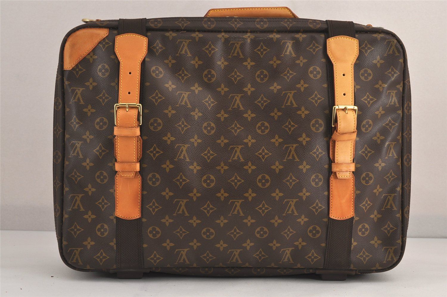 LOUIS VUITTON ルイヴィトン モノグラム サテライト 53 トラベルバッグ