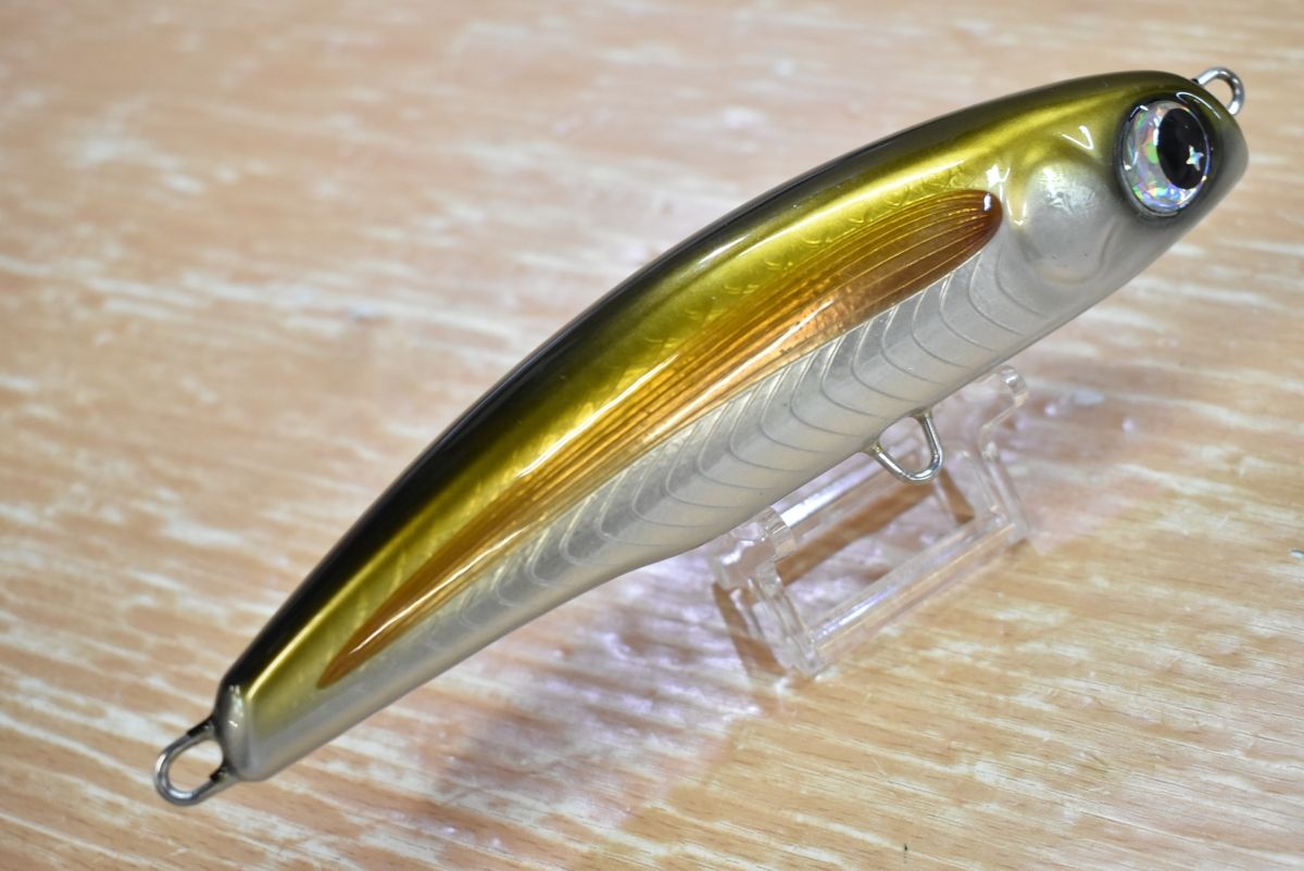 ウズ スポーツフィッシングラボ UZU 節約 梅雨ブギィ D7