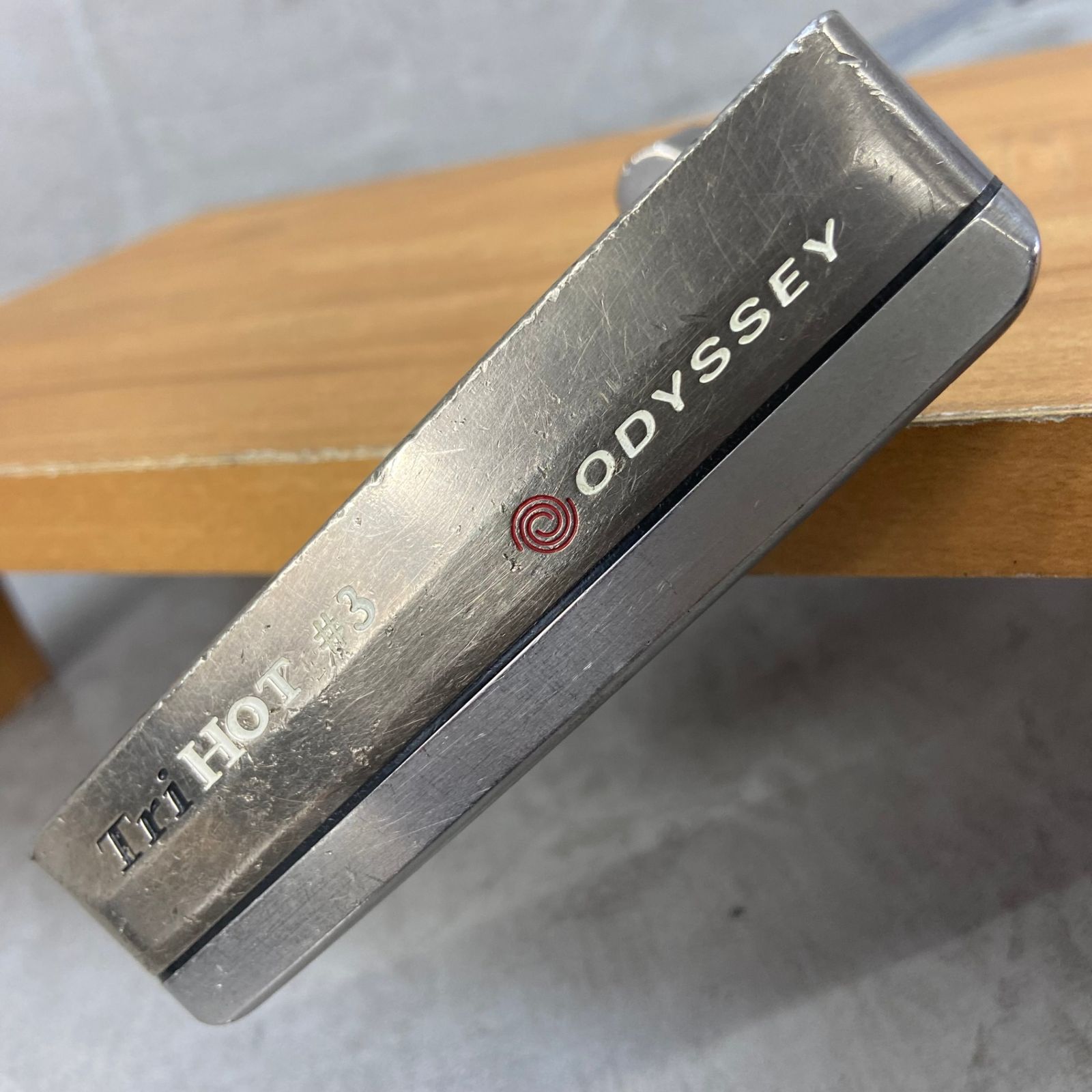 オデッセイ　トライホット　♯3　メンズゴルフパター　スチール　右利き用　PT　ピン型　34インチ　ODYSSEY　Tri　HOT オデッセイ トライホット ♯3 メンズゴルフパター スチール 右
