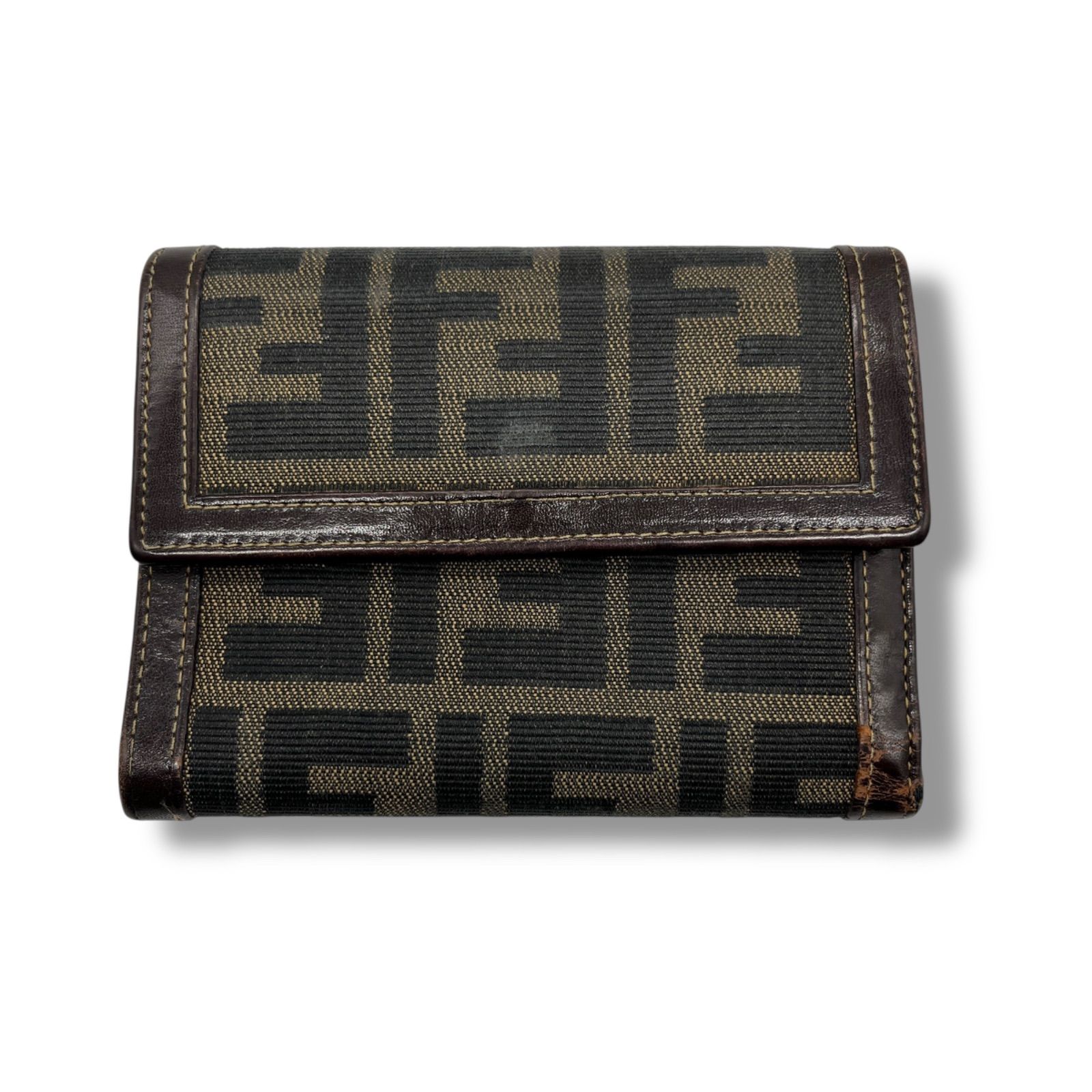 FENDI フェンディ　m5 ズッカ　F金具　三つ折り　財布　キャンバス　レザー FENDI フェンディ ズッカ 三つ折り財布 レザー レディース 中古