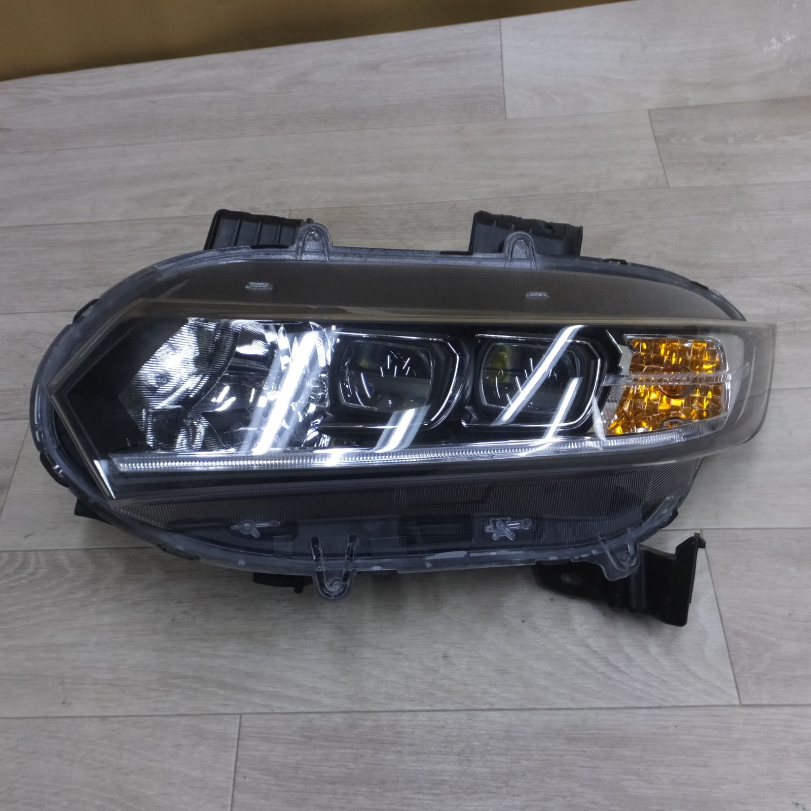 [送料無料] ホンダ JW5 S660 純正 LED ヘッド ライト ランプ 左側 STANLEY W2301