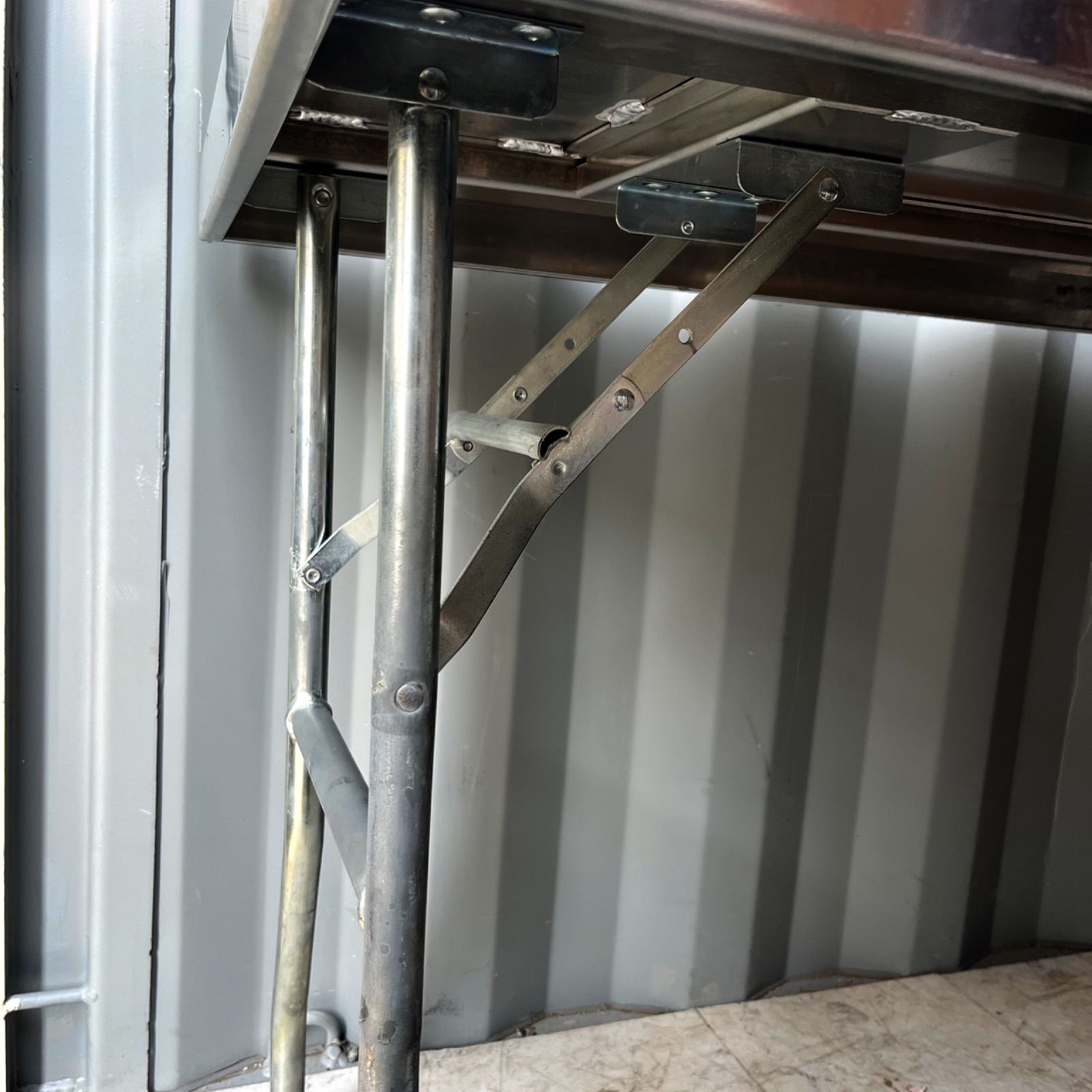 取付無料！PIT PAL ALUMINIUM WORK TABLE (M) - メルカリ