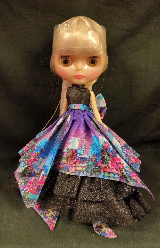 ネオブライス 19周年アニバーサリードール