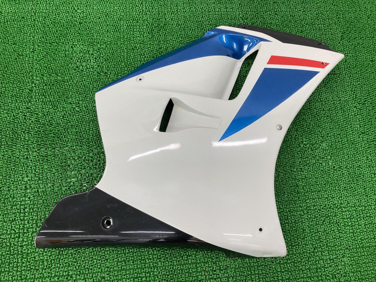 RGV250ガンマ サイドカウル 右 白/黒 22D スズキ 純正 バイク 部品