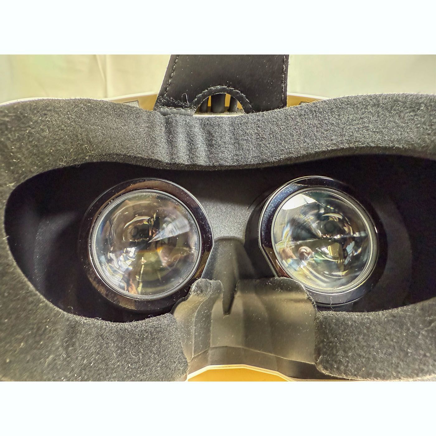 未使用品 VRゴーグル FOVE 0 アイトラッキングヘッドセット 動作未確認】FOVE 0 アイトラッキング VRヘッドセット VRゴーグル