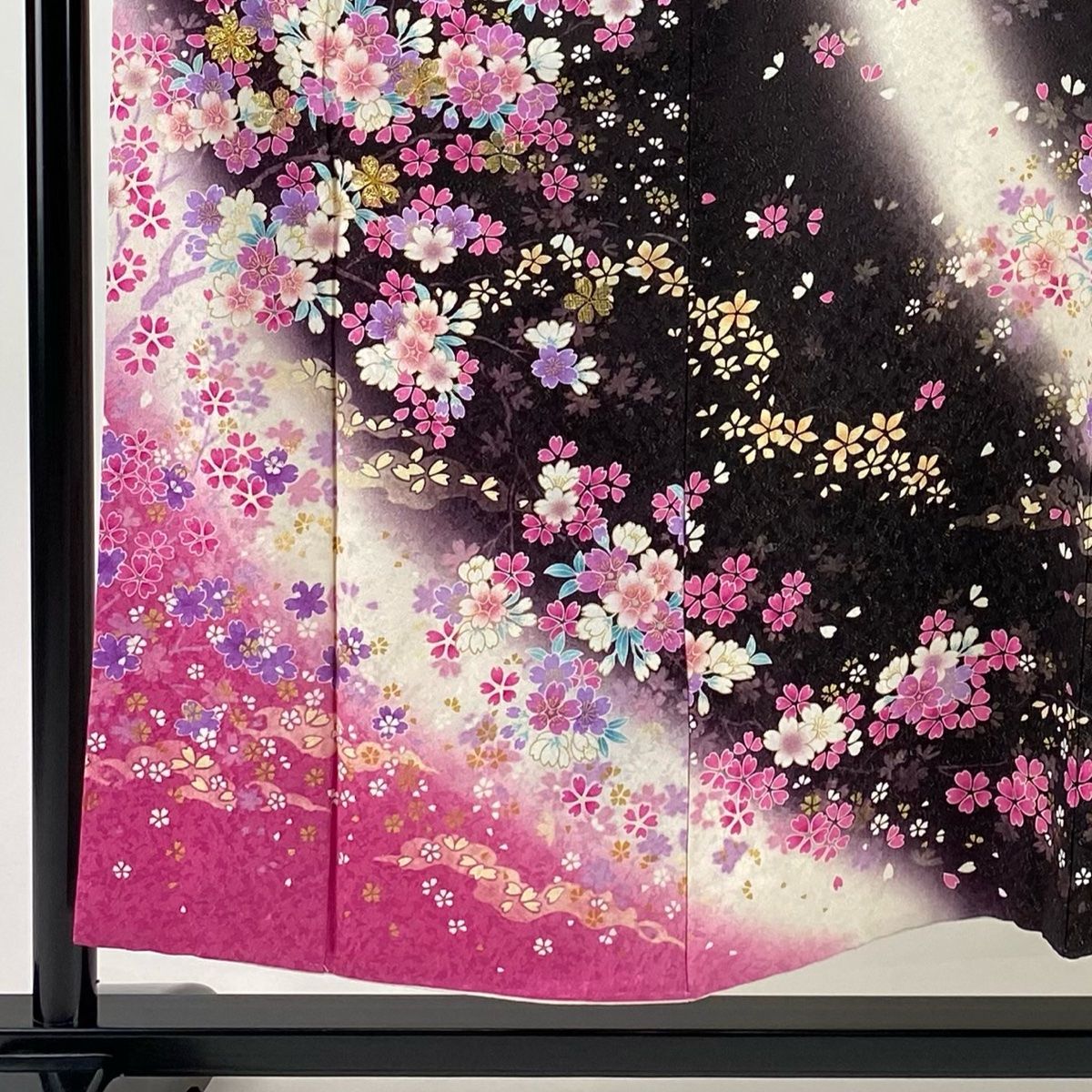 振袖 身丈154cm 裄丈62cm S 袷 桜 霞 金通し 箔 墨色 正絹