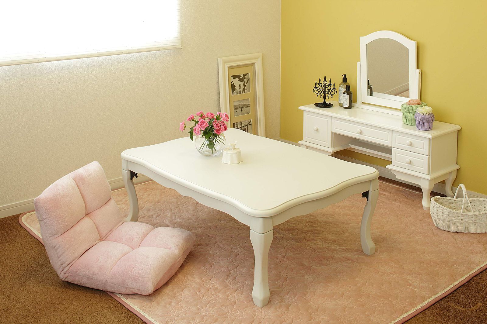 折れ脚テーブル