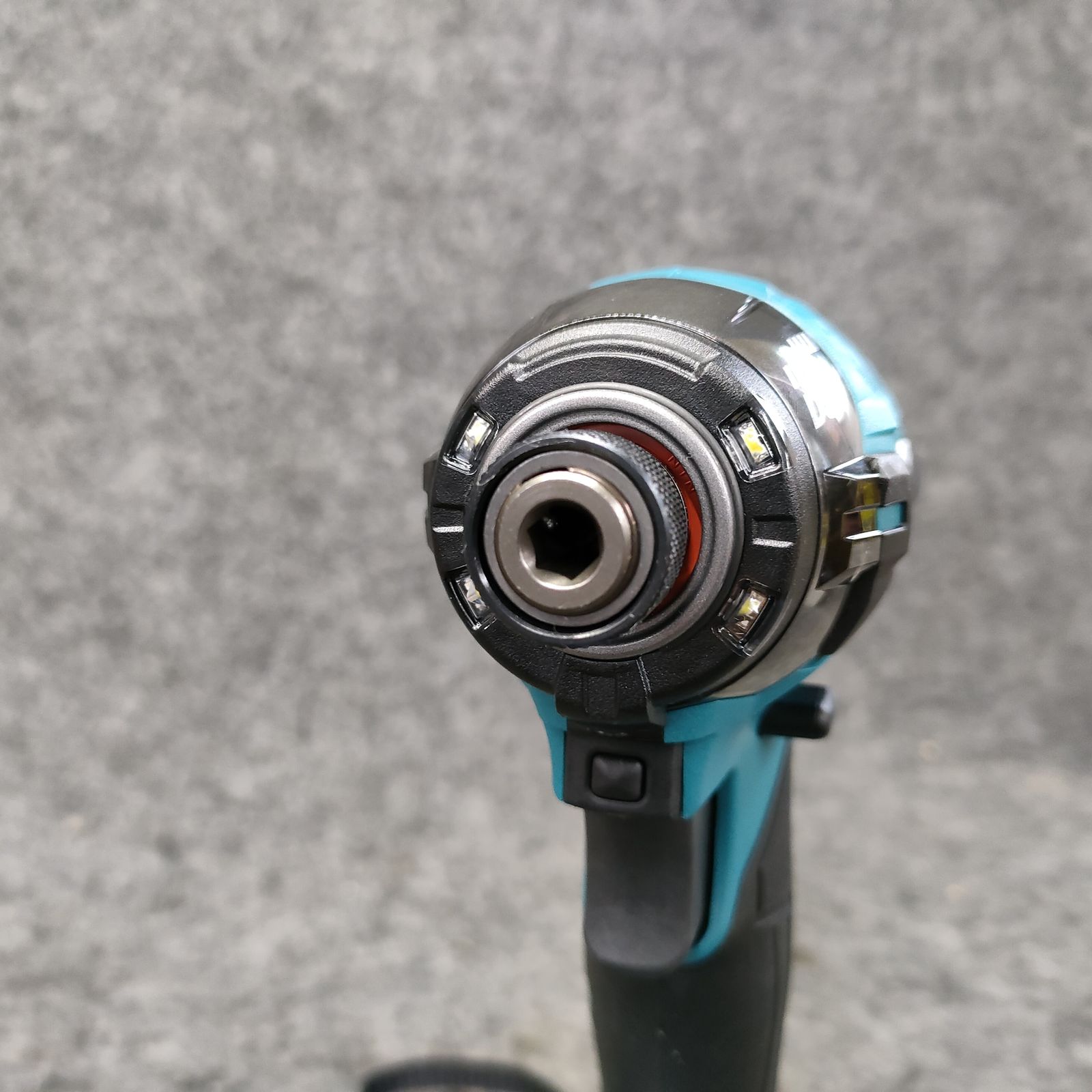 マキタ makita