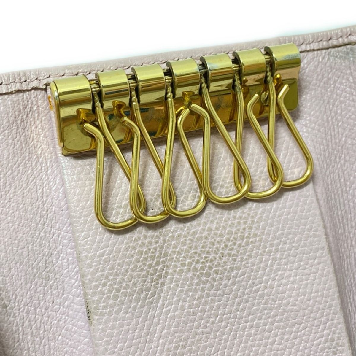 ♡4.6万→1.9万♡シャネル 6連キーケース カンボン ラムスキン 美品 楽天市場】【新品未使用品】CHANEL シャネル カンボンライン
