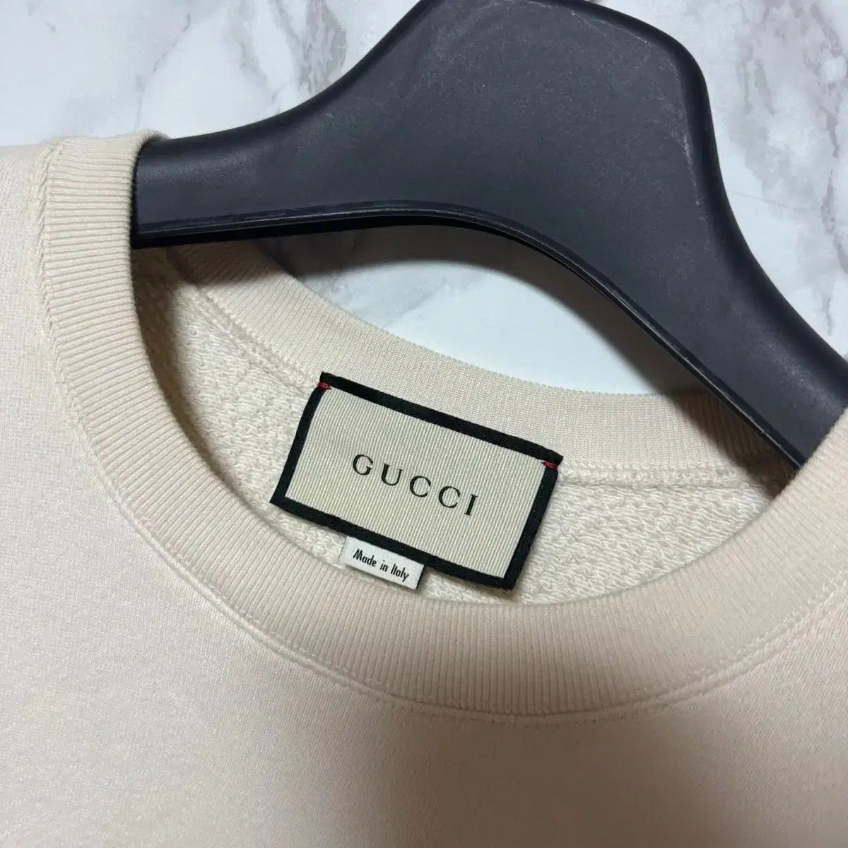 2025人気の GUCCI(グッチ) リンゴ メルカリ - S トレーナー トップス