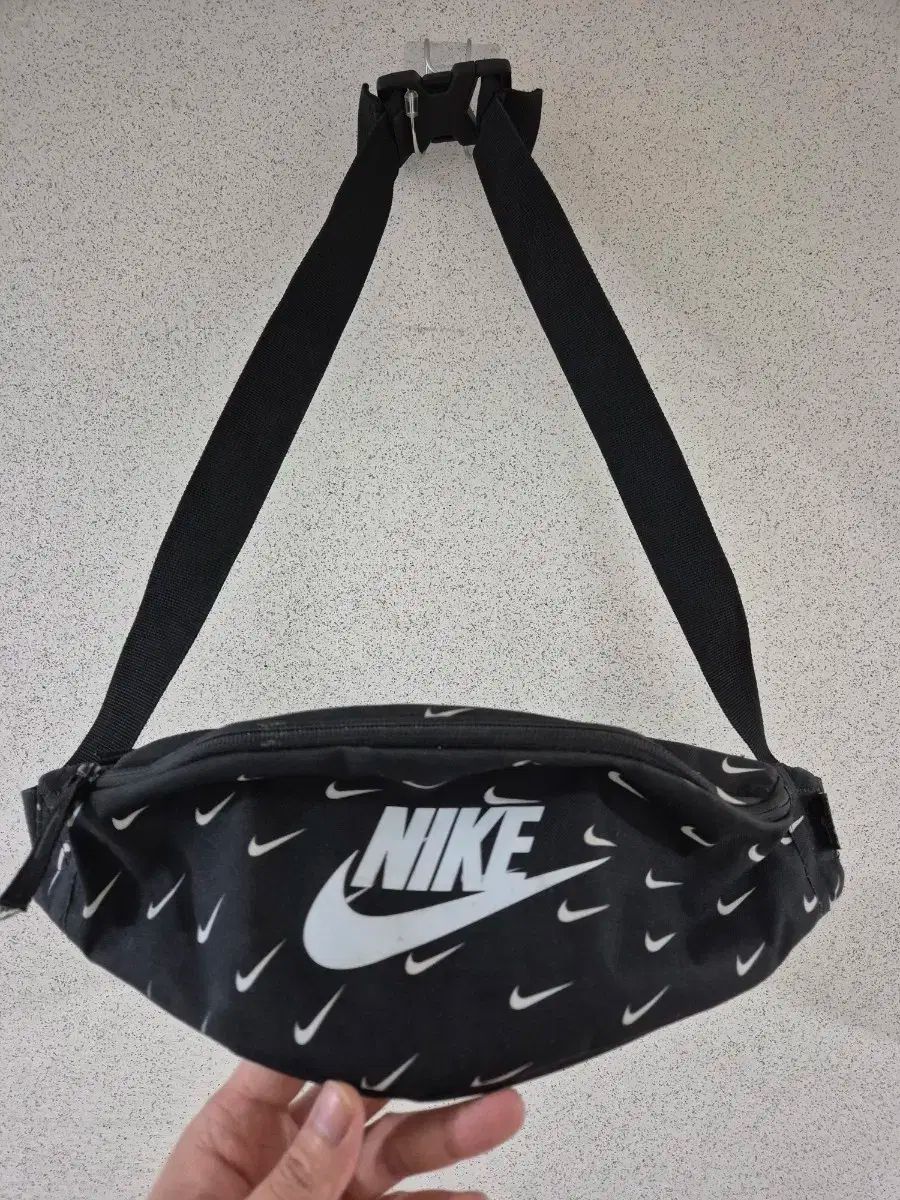 NIKE(ナイキ) ヒップサック バッグ