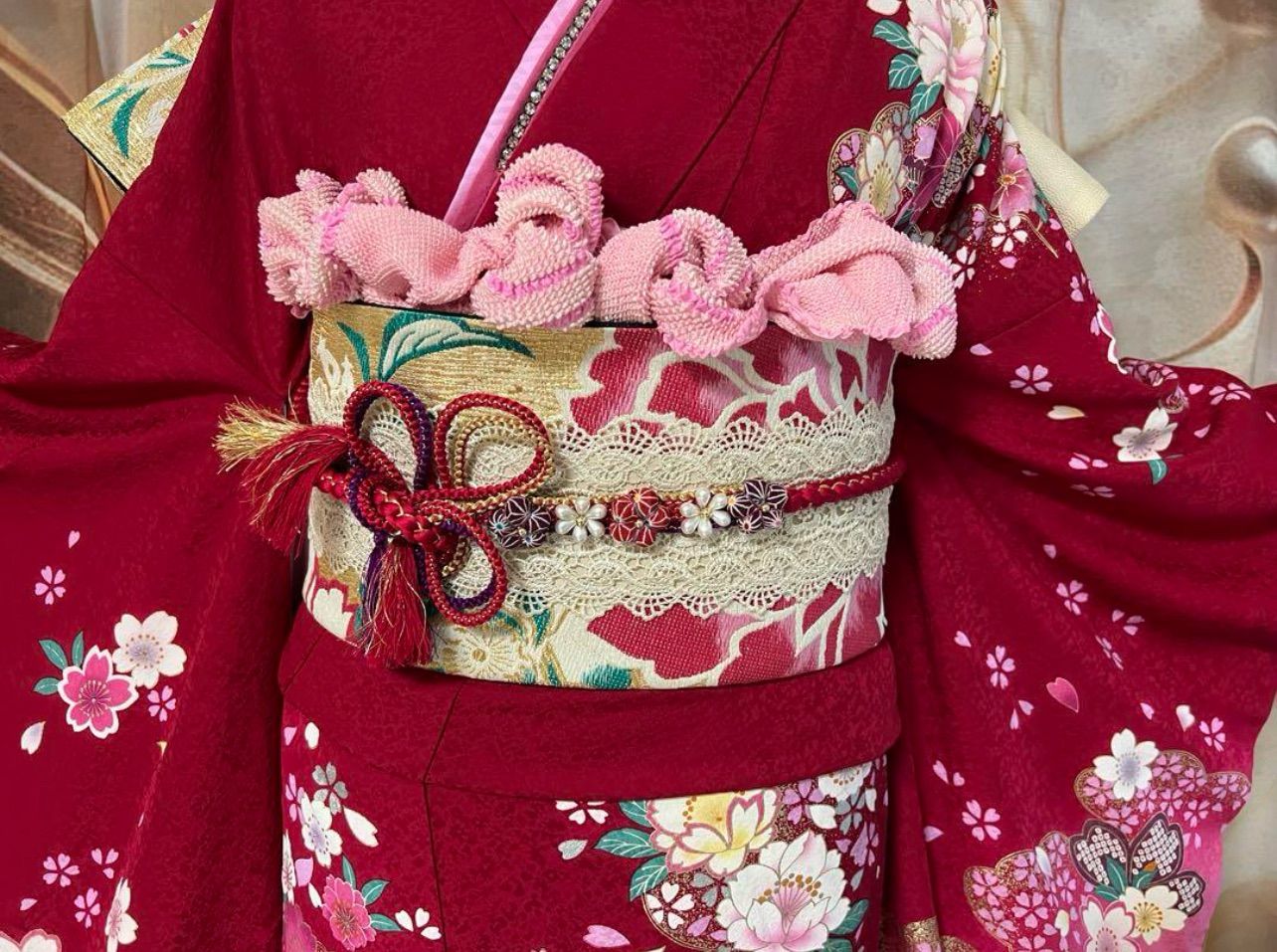 正絹共仕立て長襦袢付き 吉祥花文振袖 赤 花柄振袖 レース帯 ガード 