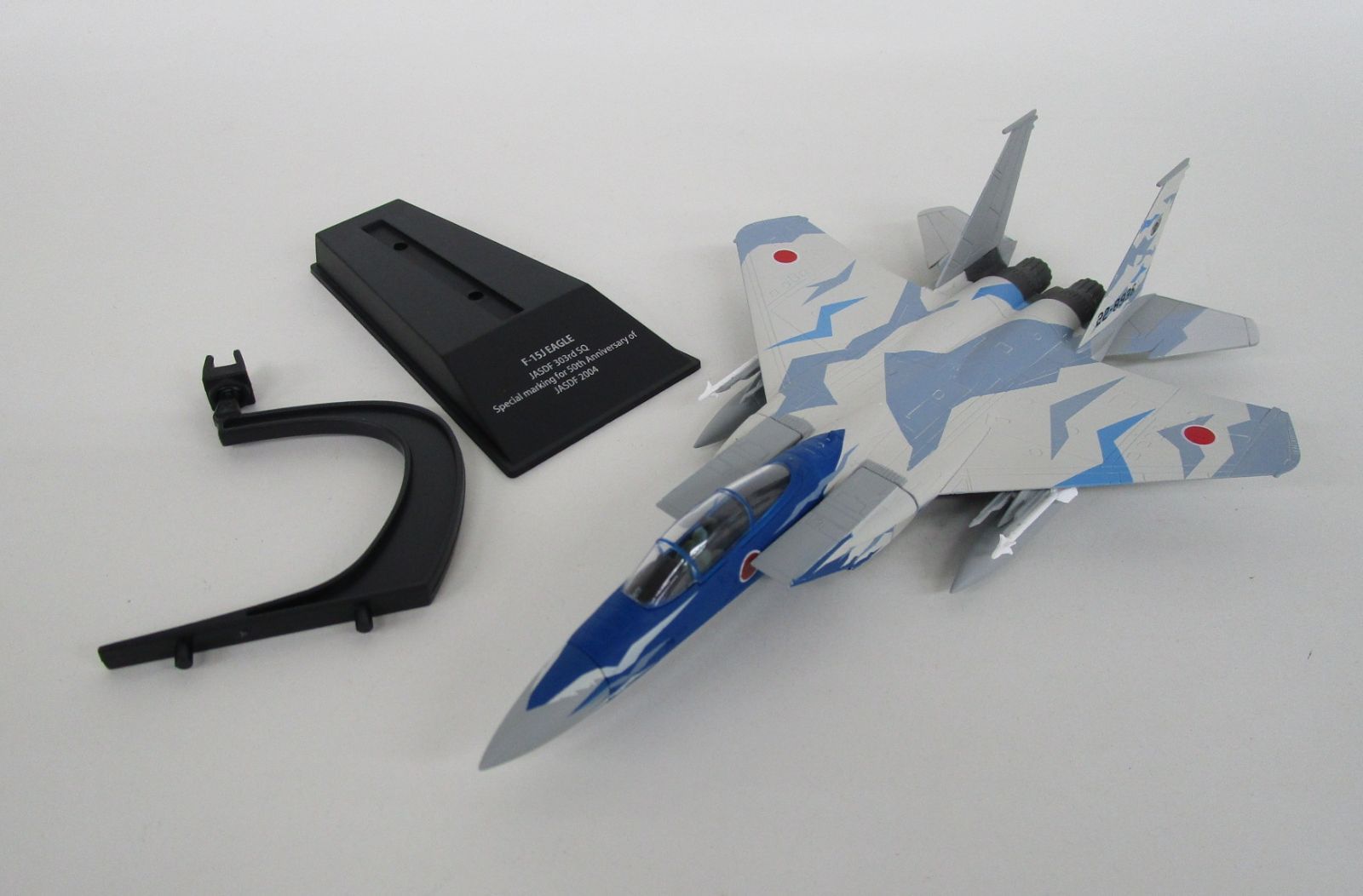 アシェット 1/100 エアファイターコレクション 航空自衛隊 F-15J 50周年記念塗装【D】krt062507m - メルカリ