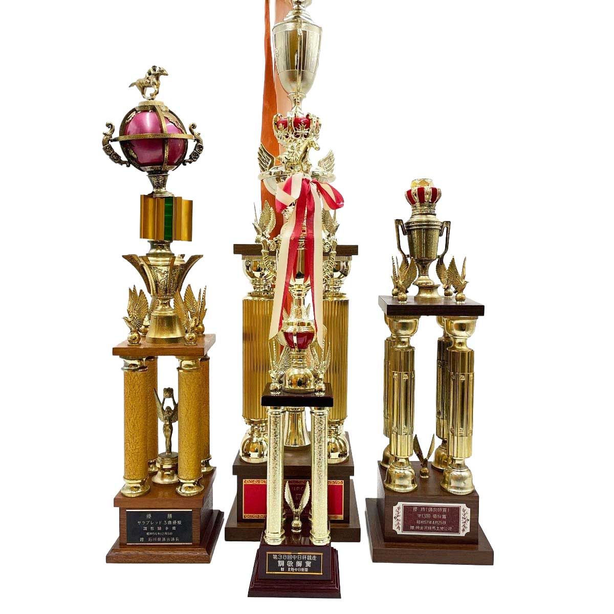 [4点セット] 金沢競馬 トロフィー 調教師賞 1981年サラブレッド3歳優駿、1982年菊桜賞、2002年中日杯、2004年MRO金賞 4点セット] 金沢競馬 トロフィー 調教師賞 1981年サラブレッド3歳優駿