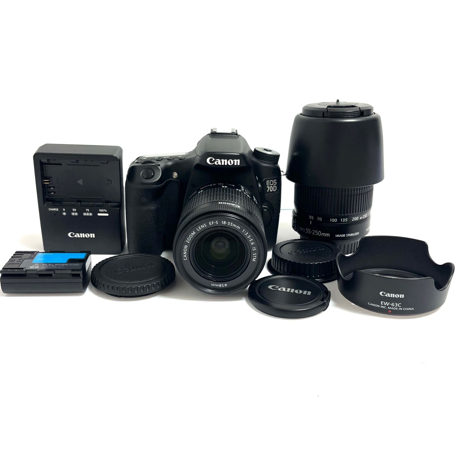 美品 ショット数28756回 EOS 70D ダブルズームキットCanon - メルカリ
