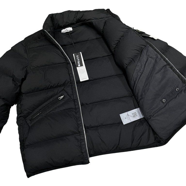 STONE ISLAND 24AW SEAMLESS TUNNEL NYLON DOWN-TC ガーメント