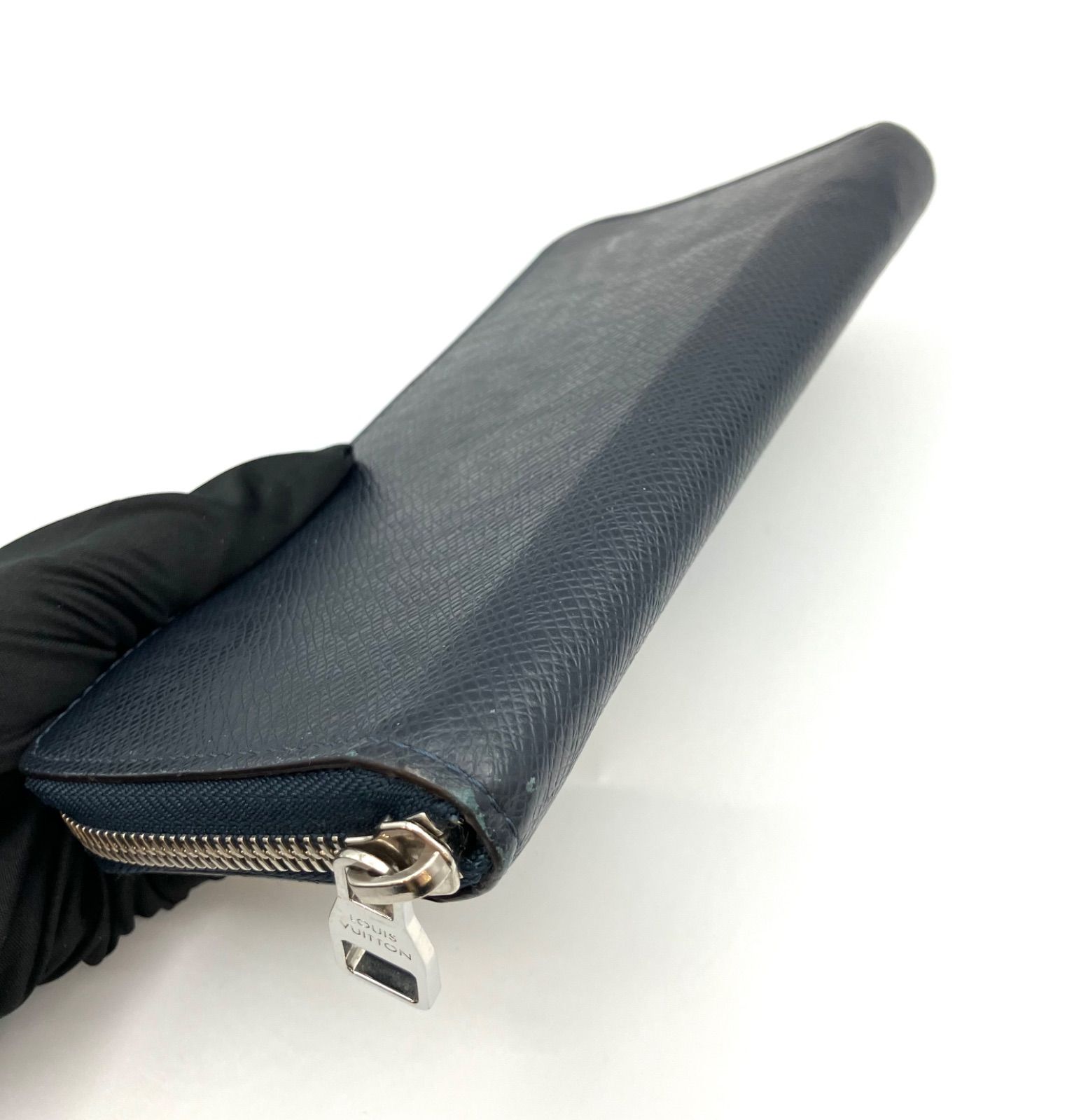 鑑定済み】正規品 ルイヴィトン LOUIS VUITTON タイガ ジッピー 