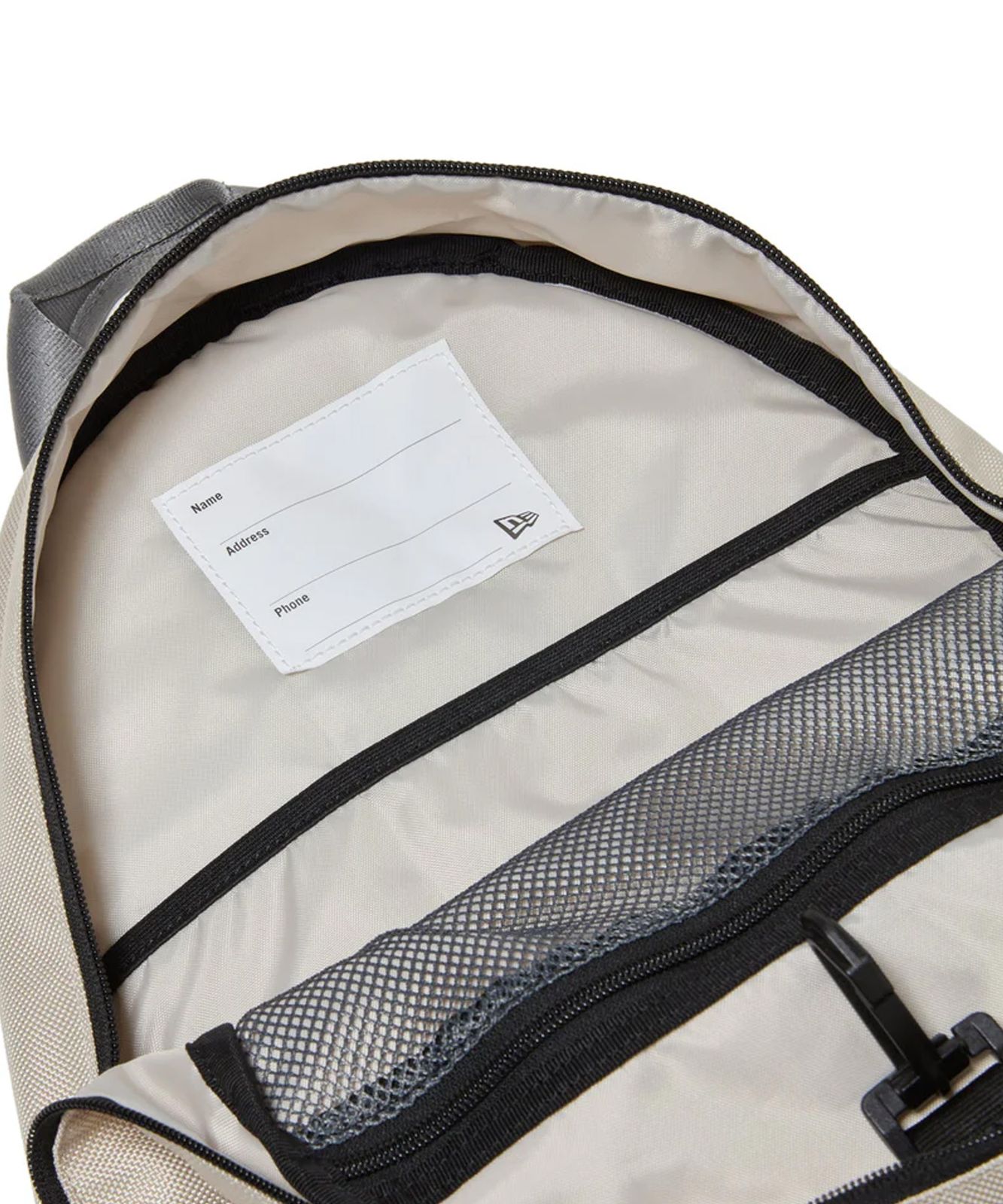 NEW ERA　リュックサック　ライトパック　ワードマーク キッズ Child ライトパック 11L フラッグロゴ ワードマーク