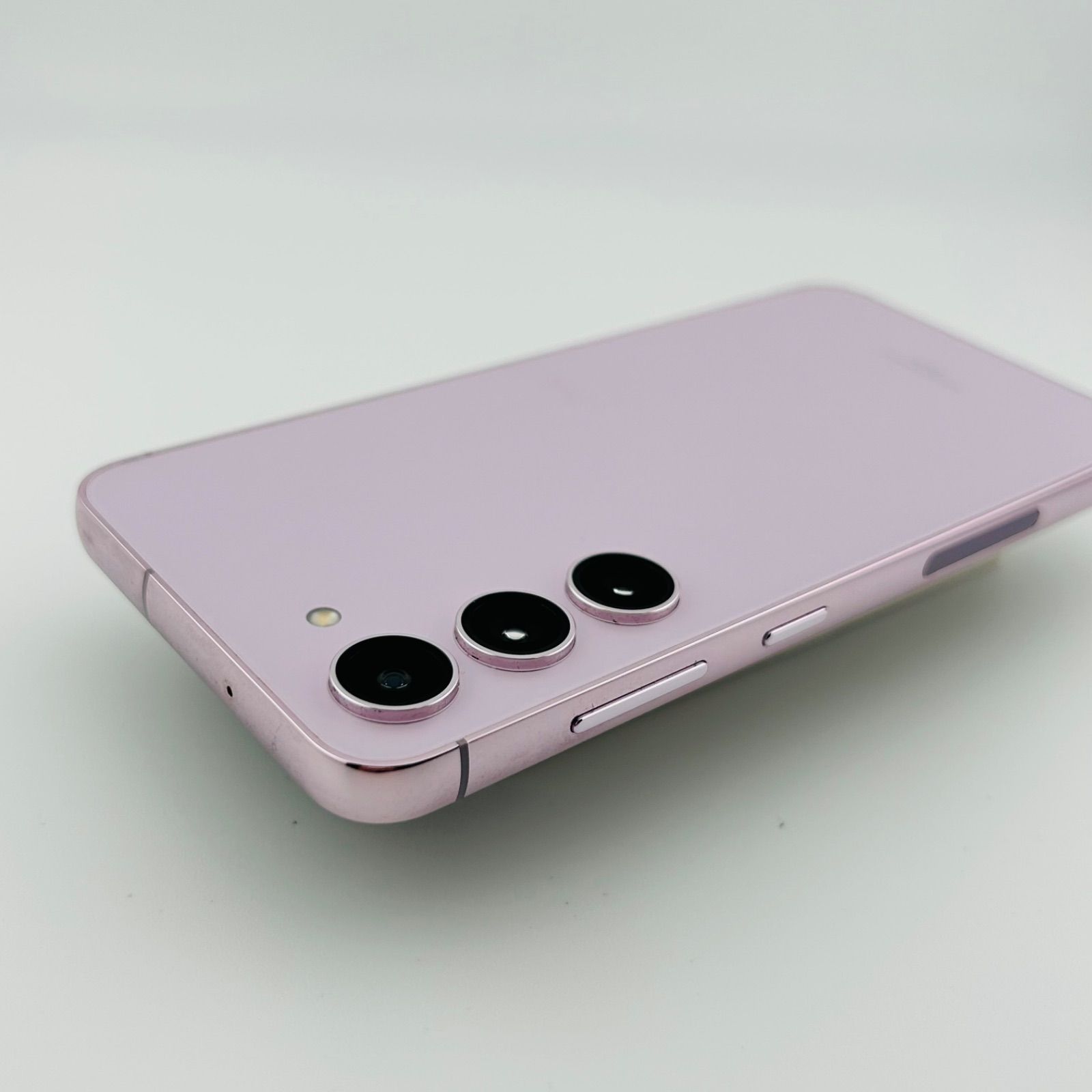 バッテリー良好 Galaxy S23 SCG19 256GB ラベンダー SIMフリー