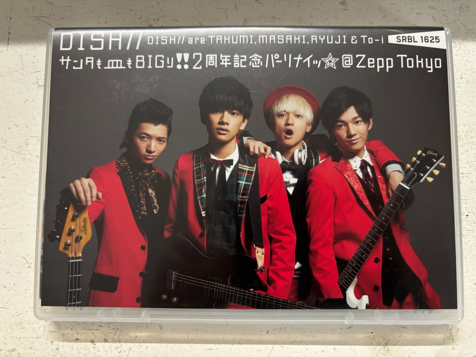DISH///サンタも皿もBIGり!!2周年記念パーリナイッ☆@Zepp To… DISH///サンタも皿もBIGり!!2周年記念パーリナイッ☆@Zepp Tokyo
