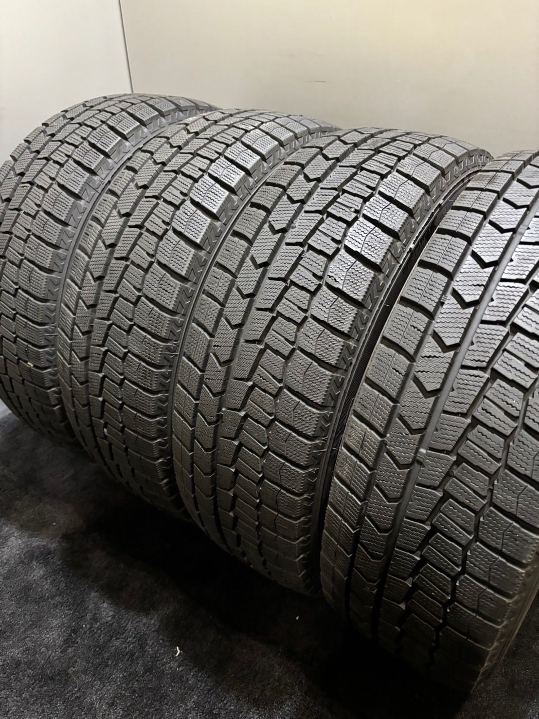 205|60R16 DUNLOP|WINTER MAXX WM02 23年製 スタッドレス 4本 ダンロップ ウィンターマックス ヴォクシー ステップワゴン 4-I539