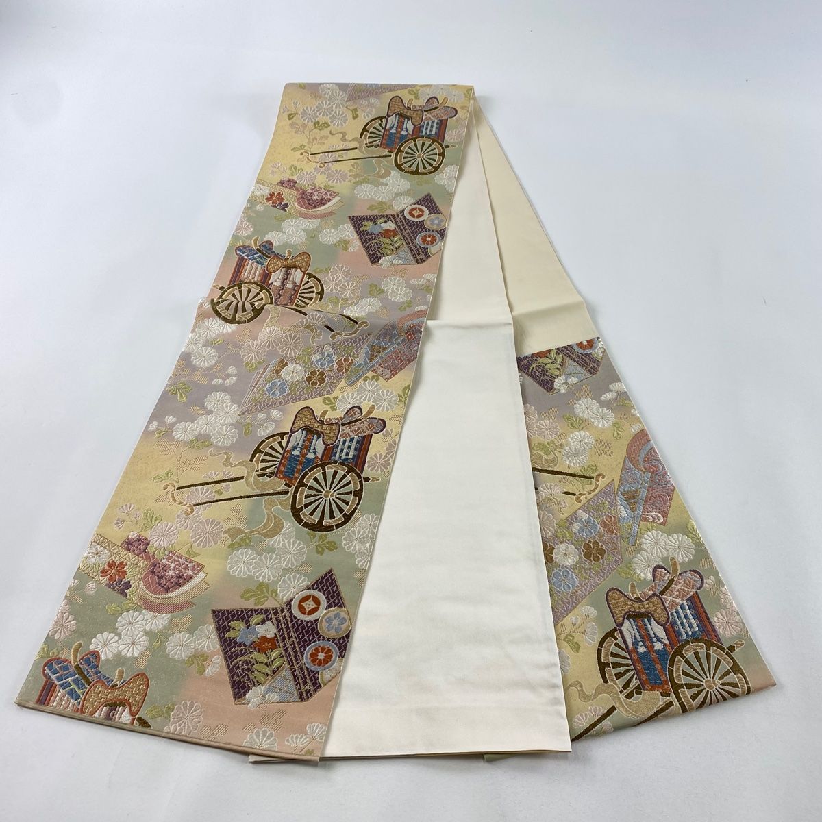 袋帯 秀品 御所車 菊 刺繍 金糸 灰紫 六通 正絹 【中古】 - メルカリ