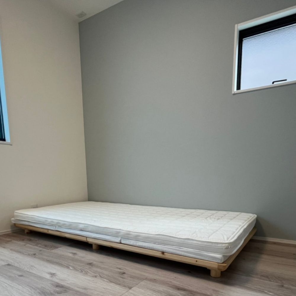 シングルベッド／すのこベッド／木目 ナチュラル マットレス付き