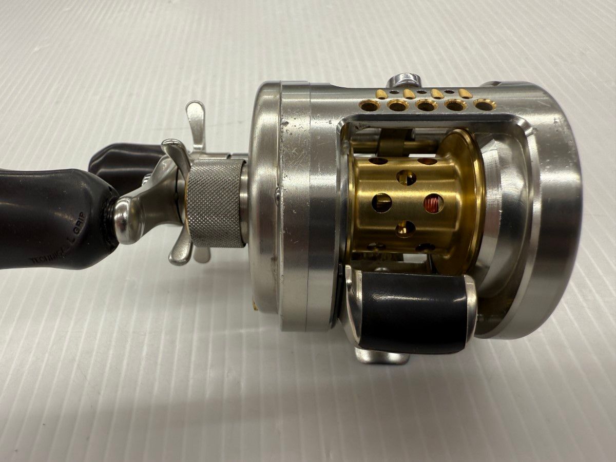 SHIMANO - □□SHIMANO シマノ カルカッタ CONQUEST 101DC 01866 シマノ(SHIMANO) 20カルカッタ コンクエスト DC 101 LEFT