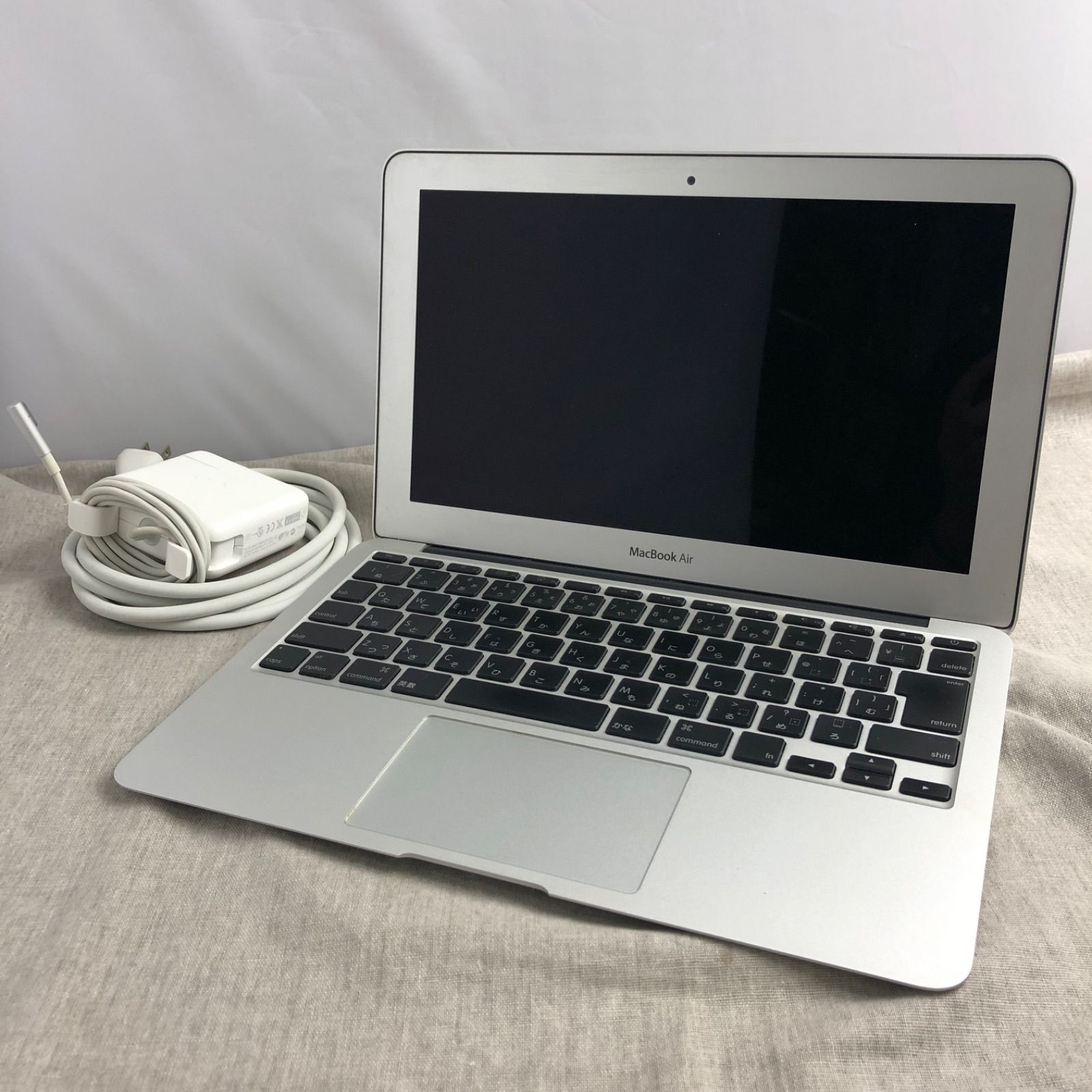 MacBook Air  a1370 SSDなし ジャンク