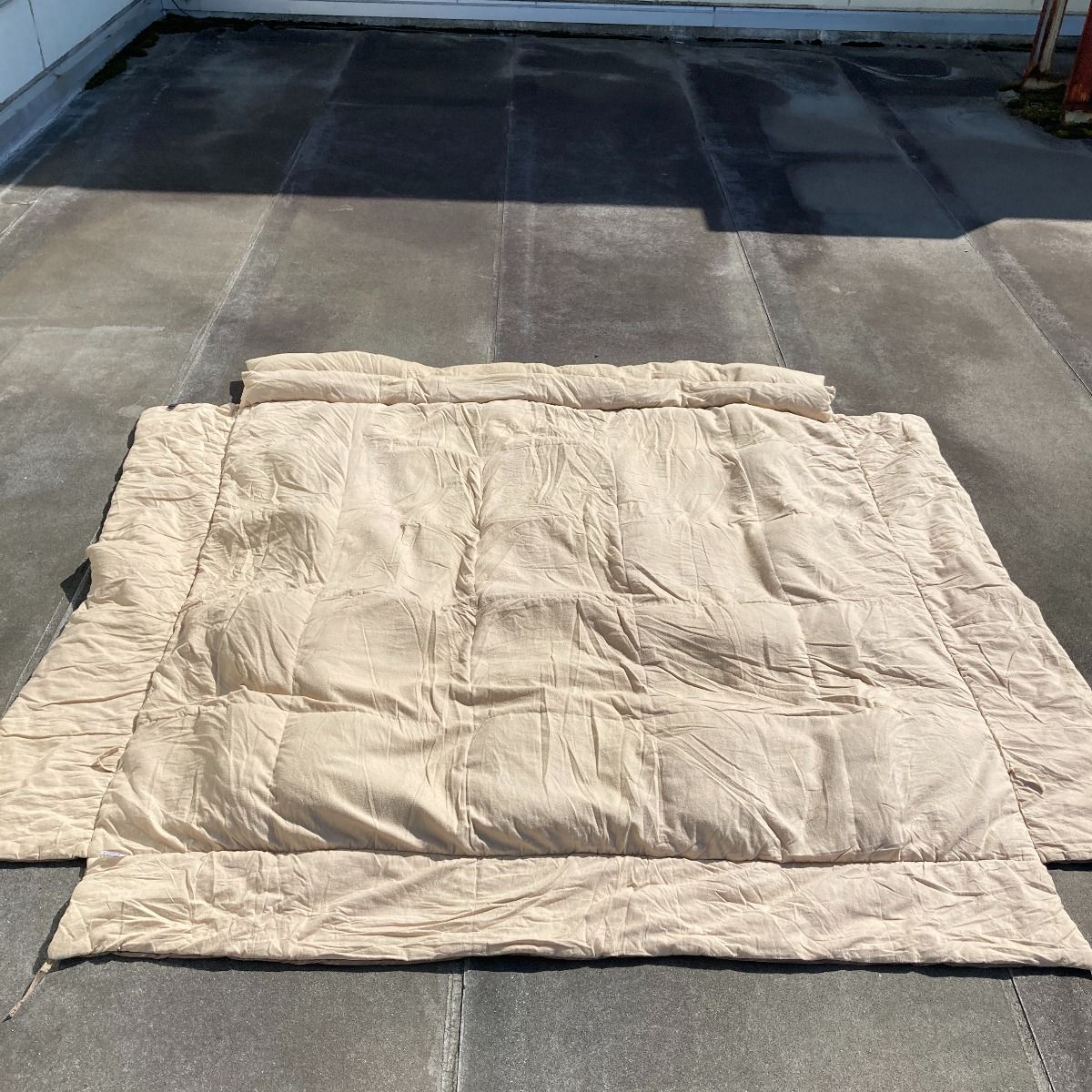 アウトドア寝具